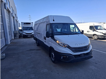 Passenger van IVECO Daily 35S14V: picture 2