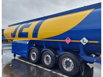 Tank semi-trailer SCHWARZMÜLLER
