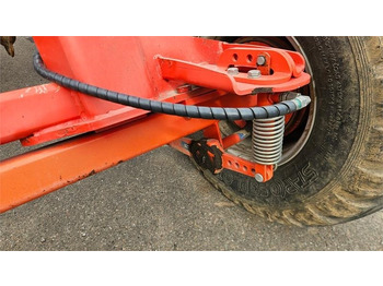 Harrow Kuhn CULTIMER L4000 Bugseret: picture 3 Harrow Kuhn CULTIMER L4000 Bugseret: picture 3