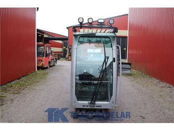 Cab NEW HOLLAND