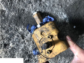 Hydraulic valve JCB