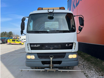 Road sweeper DAF LF 55.180 4x2 Schmidt SK 600 Dual LP: picture 2