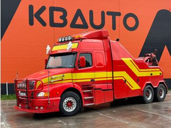Tow truck VOLVO