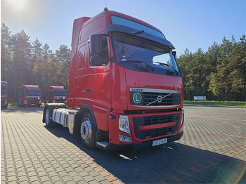 Tractor unit VOLVO FH13
