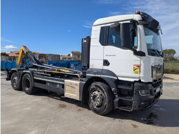 Hook lift truck MAN TGS 26.470