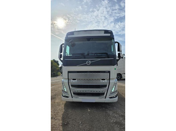 Tractor unit Volvo FH 500: picture 2 Tractor unit Volvo FH 500: picture 2
