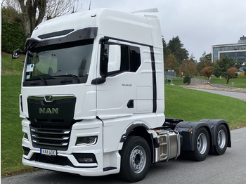 Tractor unit MAN TGX 28.520 6X2 Boggiedragbil: picture 2