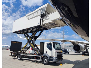 Airport catering truck DAF