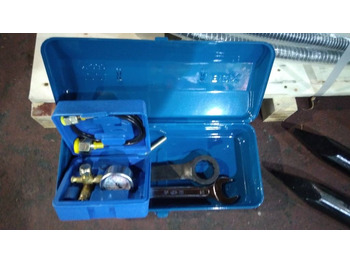 Hydraulic hammer for Construction machinery Essential EB20: picture 2