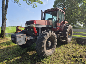 Farm tractor CASE IH