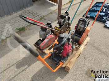 Vibratory plate Dynapac LF45, Ammann AVP1033 & 2 Belle: picture 2