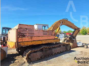 Crawler excavator