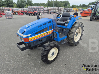 Farm tractor ISEKI
