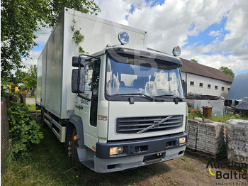 Box truck Volvo FL615: picture 2