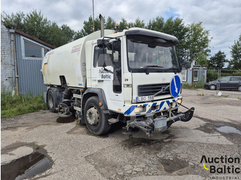 Road sweeper VOLVO FL