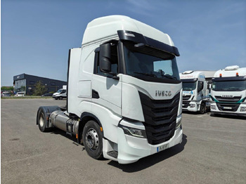 Tractor unit IVECO S-WAY