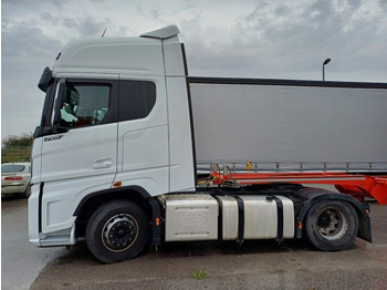 Tractor unit Ford F-MAX 500: picture 3