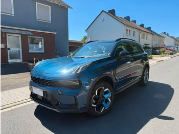 SUV