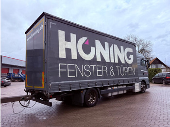 Curtainsider truck MAN TGX 18.440 LL Volumen LKW mit Staplerhalterung MAN TGX 18.440 LL Volumen LKW mit Staplerhalterung: picture 2