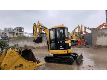 Mini excavator CATERPILLAR 304CR: picture 4