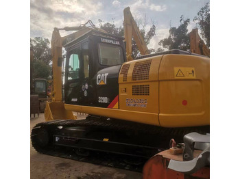 Crawler excavator CATERPILLAR 320D2: picture 4