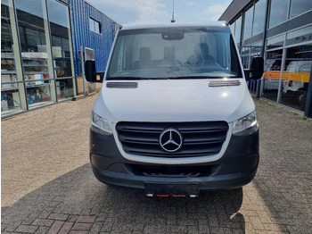 Flatbed van Mercedes-Benz Sprinter 516 CDI Chassis Cabine 4.33 WB GVW 3500 kg Euro 6: picture 3