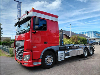 Hook lift truck DAF XF 460
