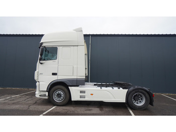 Tractor unit DAF XF 460