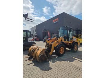 Wheel loader CASE