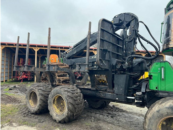 Forwarder John Deere 1010 E: picture 3