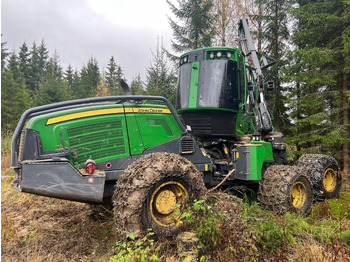 Forestry harvester John Deere 1070G: picture 5