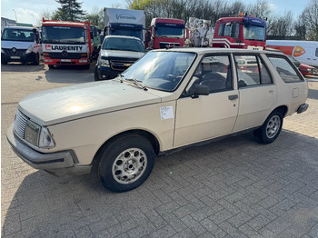 Car RENAULT