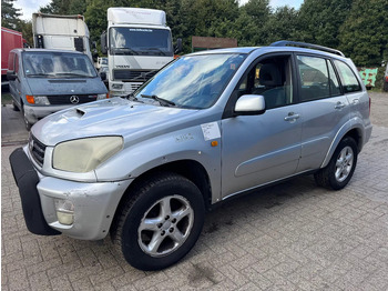 SUV TOYOTA