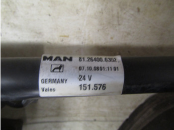 Cab and interior for Truck MAN TGL / TGM COMPLETE WIPER MECHANISM 81.26401.6142: picture 3