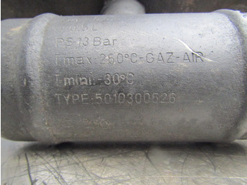 Engine and parts for Truck RENAULT PREMIUM COMPRESSOR PIPE & CHAMBER TYPE 5010300526: picture 2