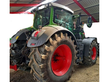 Farm tractor Fendt 828: picture 4