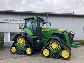 Farm tractor JOHN DEERE