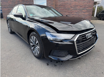 Sedan AUDI