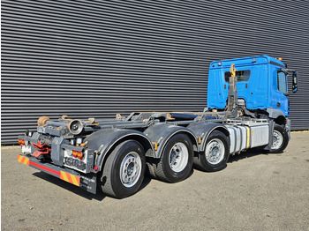 Hook lift truck Mercedes-Benz Antos 3546 / 8x2/6 / HOOKLIFT / ABROLLKIPPER: picture 3