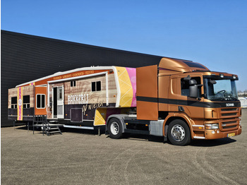 Closed box semi-trailer