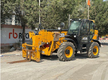 Telescopic handler JCB