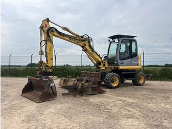 Wheel excavator NEW HOLLAND