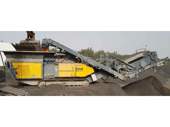 Mobile crusher RUBBLE MASTER