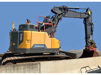 Excavator VOLVO ECR235