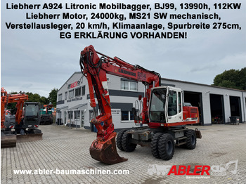 Excavator LIEBHERR A 924