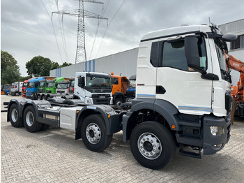 Cab chassis truck MAN TGS 41.470 8x4 BB CH Pumpenfahrgestell 2x Nebenatrieb: picture 4