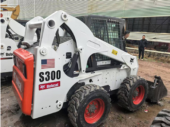 Skid steer loader BOBCAT S300