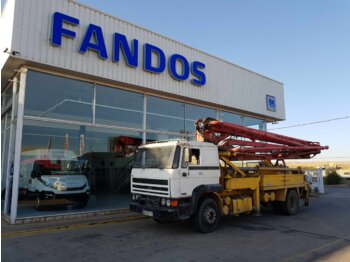 Concrete pump truck DAF