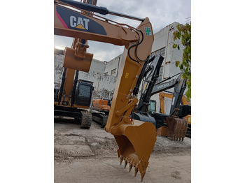 Crawler excavator CATERPILLAR 330D CAT 330D2L: picture 3
