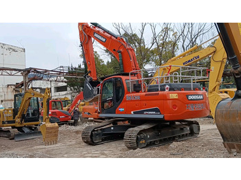 Crawler excavator DOOSAN DX225LCA: picture 2